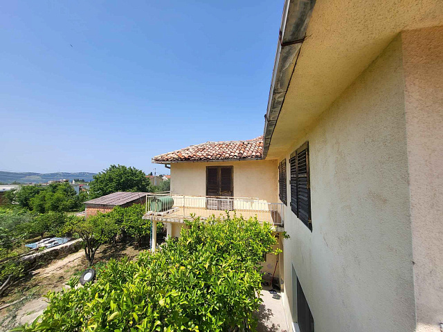 House with spacious plot in Old Bar with mountain views — photo 4